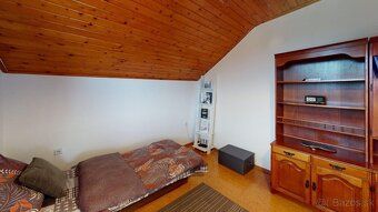 Rodinný dom na pozemku s výmerou 1 552 m² v obci Krtovce pon