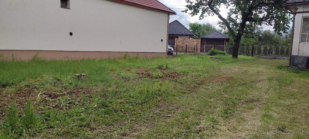 Predám veľkú záhradu v centre obce Belá nad Cirochou, ktorá 