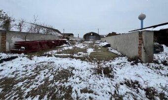 #4052
Predáme pozemok vhodný na halu v obci Križovany nad Du