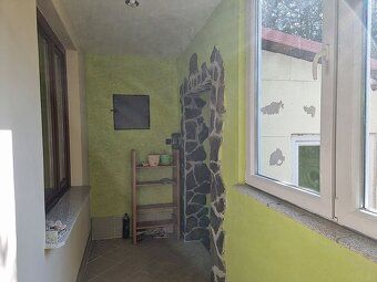 Ak hľadáte dom, kde sa nemusíte narobiť pri kosení a nepotre