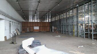 Ponúkame na prenájom skladové priestory o výmere 386 m2 + je