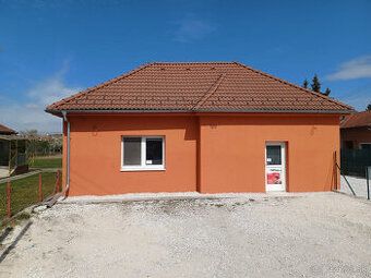 priestor na prenajom 40m² sidlisko luhy, viac info na tel.c.