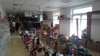 Prenajmem priestory v Kežmarku na námestí.Nachadzajú sa na p