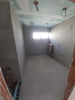 Ponúkam na predaj 4 izbový bungalov Pod Vysokými Tatrami, Po
