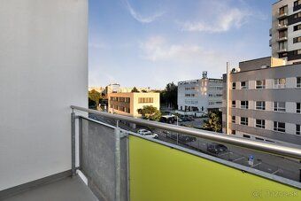 PRENÁJOM: 2,5 izbový byt na Úderníckej 2, Petržalka, Bratisl