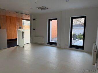Na prenájom reprezentatívny priestor v Castor business resid
