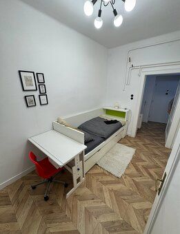 Ponúkame na prenájom priestranný 4-izbový byt (85,5 m²) s mo