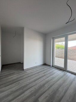 🏡 NOVÁ VÝSTAVBA – MODERNÉ RODINNÉ DOMY NA NOVEJ ULICI VO VEĽ