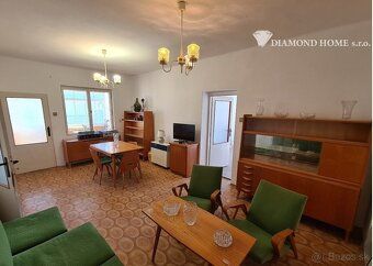 DIAMOND HOME s . r. o. ponúka Vám na predaj 3 -izbový rodinn
