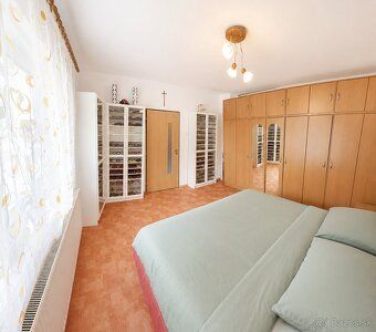 🏡 EXKLUZÍVNE NA PREDAJ – 5-IZBOVÝ RODINNÝ DOM S VEĽKÝM POZEM