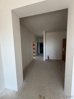 BYT BUDE dokončeny do štandardu podla požiadaviek klienta: P