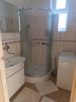 Ponúkam dlhodobý prenájom bytu. 3x samostatné izby, 83 m², 2