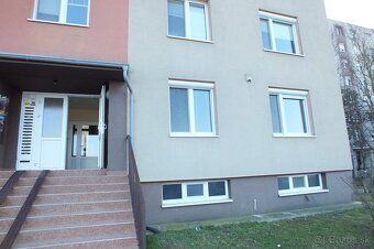 Hľadáte štýlové, kompletne prerobené bývanie na skvelej adre