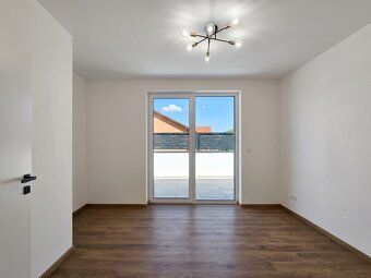Túžite po novom, modernom bývaní s minimálnou údržbou a skve