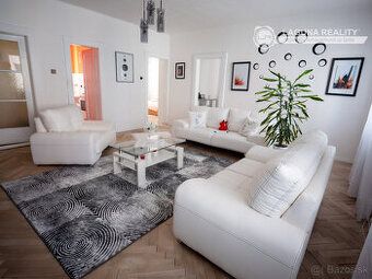 2-izbový byt s balkónom, k bytu prislúcha pivnica v suteréne