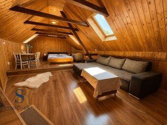 Ponúkam v Štúrove na predaj rodinný dom (výmera 458 m²), res
