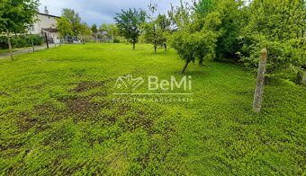 Ponúkame na predaj krásny slnečný pozemok o výmere 558 m², v