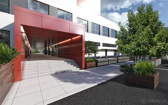 OC Družba ponúka do nájmu posledný priestor 180 m2 ( plastov