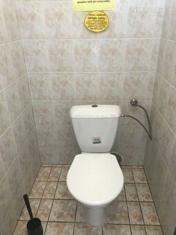 Ponúkame Vám na prenájom kancelárie s výmerou 11,4 m2 na 2.p