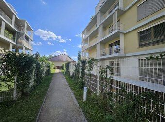 Ponúkame Vám na prenájom štýlový, moderný, svetlý a kompletn