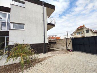 Ponúkame na prenájom novostavbu objektu/rodinného domu na Hy