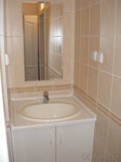 Vymením slnečný 2-izbový byt s balkónom na sídlisku Mier (Tr