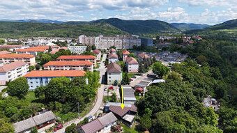 Ponúkam na predaj priestory o veľkosti 177,76 m2 , nachádzaj