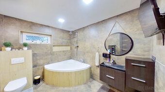 REZERVOVANÉ.
Na predaj moderný 4-izbový rodinný dom v obci Ž