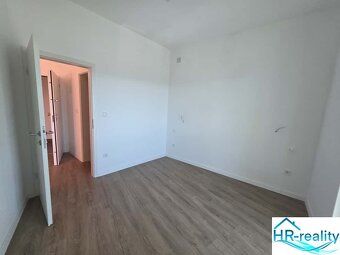 Krásny penthouse s otvoreným výhľadom na more a ostrovy!
Na 