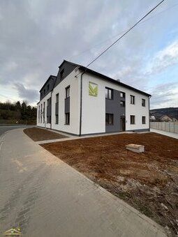 Ponúkame Vám na predaj moderný 2 - izbový byt v štádiu holob