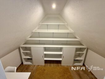 Ponúkame na prenájom štýlový a nadštandardne zariadený podkr