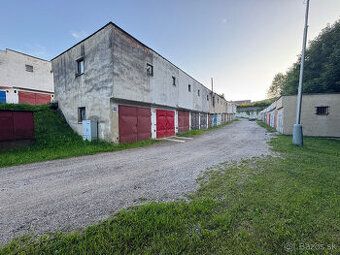 Ponúkam na predaj murovanú radovú garáž o výmere 21 m² (zast