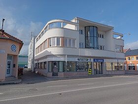 Ponúkame do prenájmu kancelárske priestory v zrekonštruovane
