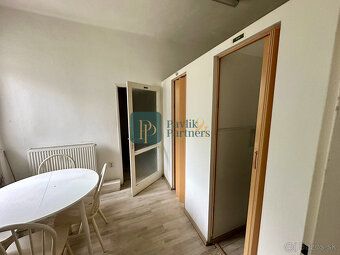 Typ: Rodinný dom Mestská časť: Klokočina Obec: Nitra
Realitn