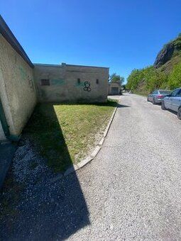 prenajmeme parkovacie a odstavne plochy pre auta, autobusy, 