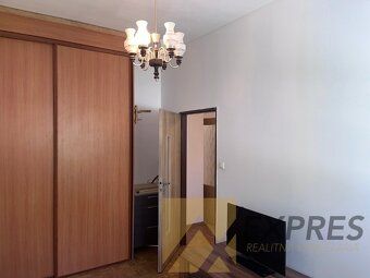 Realitná kancelária EXPRES Vám ponúka na prenájom 2 izbový b