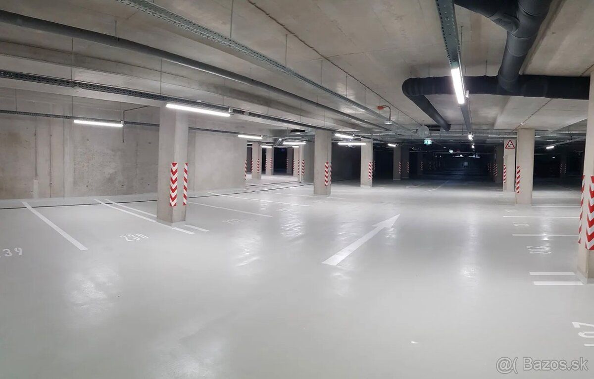 Prenájom garážového státia – Ovocné Sady, Bratislava
Ponúkam