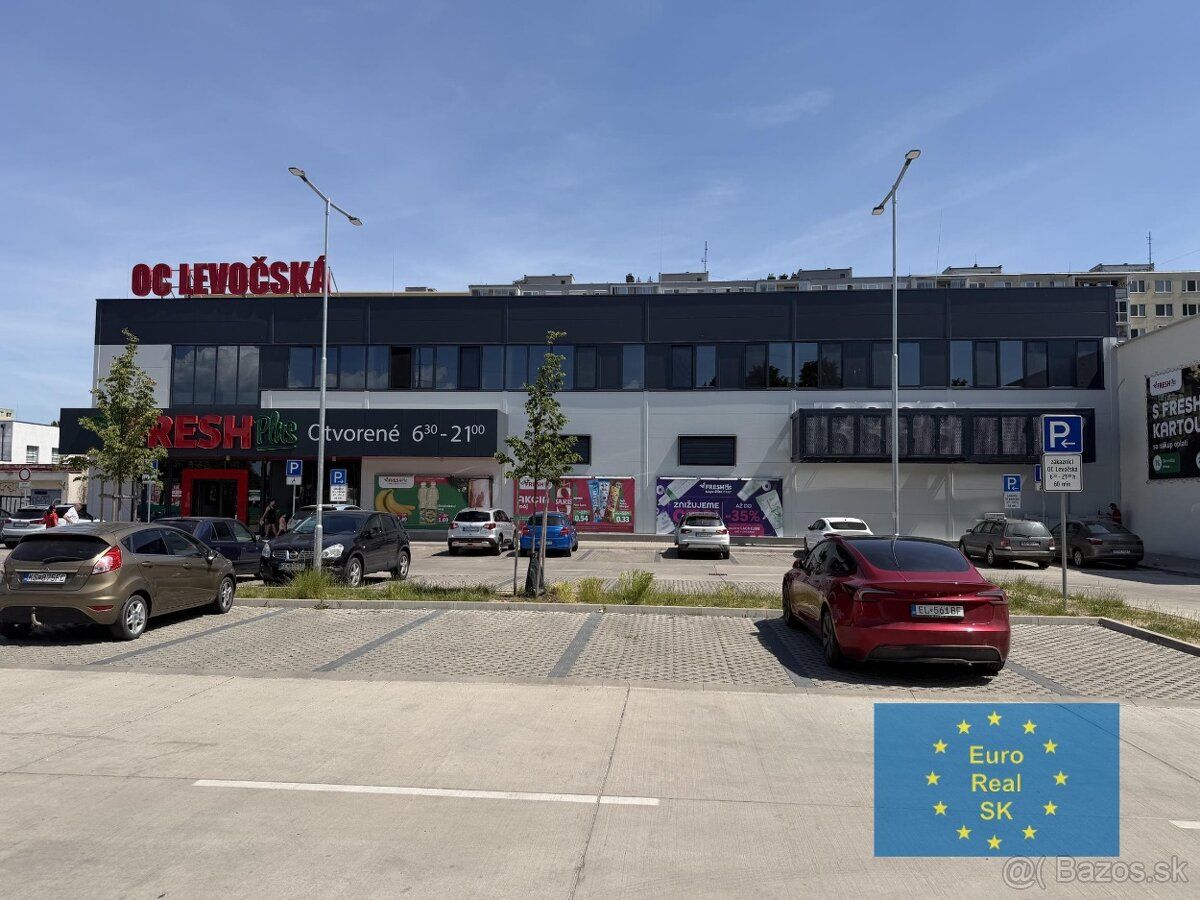 Ponúkame na prenájom v novopostavenom obchodnom centre na Le