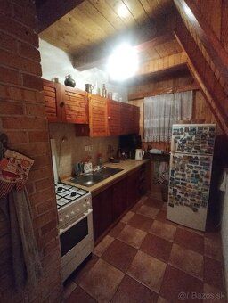 Predám udržiavanú rekreačnú celoročnú chatu v obci Súľov - H