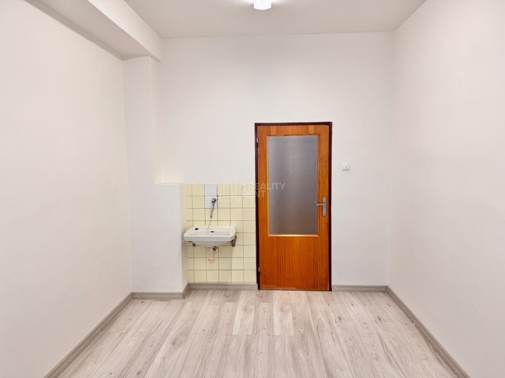1. Reality Rent ponúka na prenájom kancelárske priestory 15 