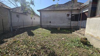 Realitná kancelária RE/MAX ponúka na predaj starší rodinný d