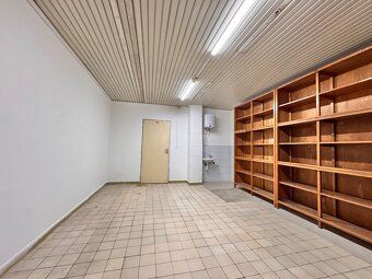 1. Reality Rent ponúka na prenájom priestory 32 m2 na ulici 