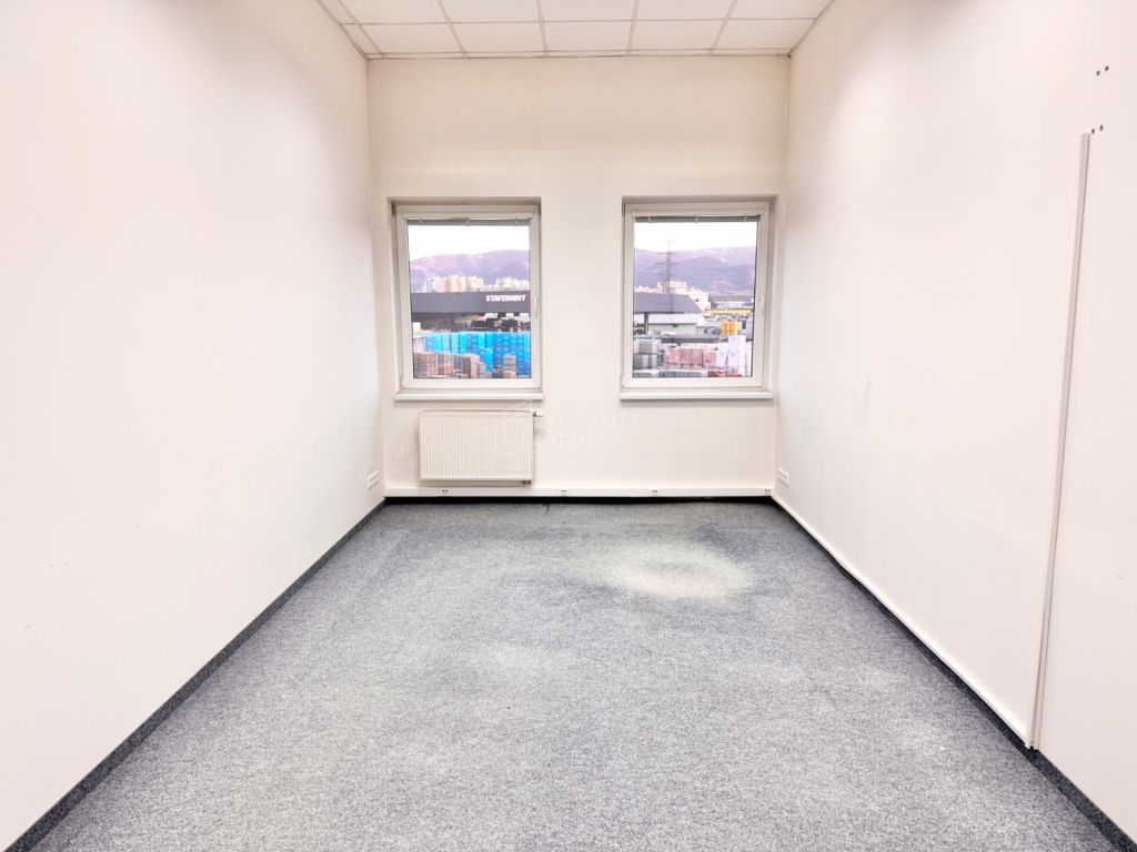 1. Reality Rent ponúka na prenájom kancelárske priestory 21,