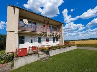 Predám rodinný dom so záhradou v Hronských Kľačanoch. Dom sa
