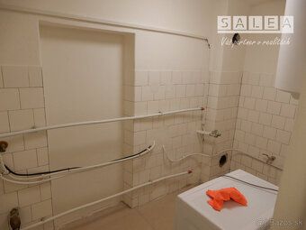 Typ: Rodinný dom Ulica: - Obec: Zbrojníky
SaleA- Váš partner