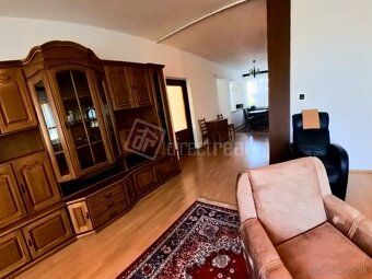 PREDAJ 5 izbový dom NITRA, spodná časť ZOBORA, Radova ulica
