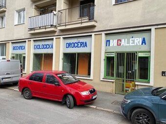 Dám do prenájmu obchodný priestor o rozlohe 133m2 s výkladom