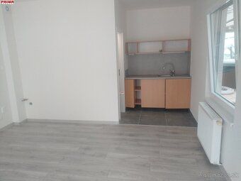 ID 3148 Prenájom: priestor na služby 34 m2 centrum, Národná 