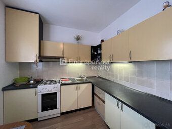 Ponúkame na predaj 3-izbový byt v obľúbenej lokalite na ulic