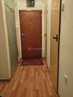 AstonReal ponúka exkluzívne na predaj priestranný 3-izbový b